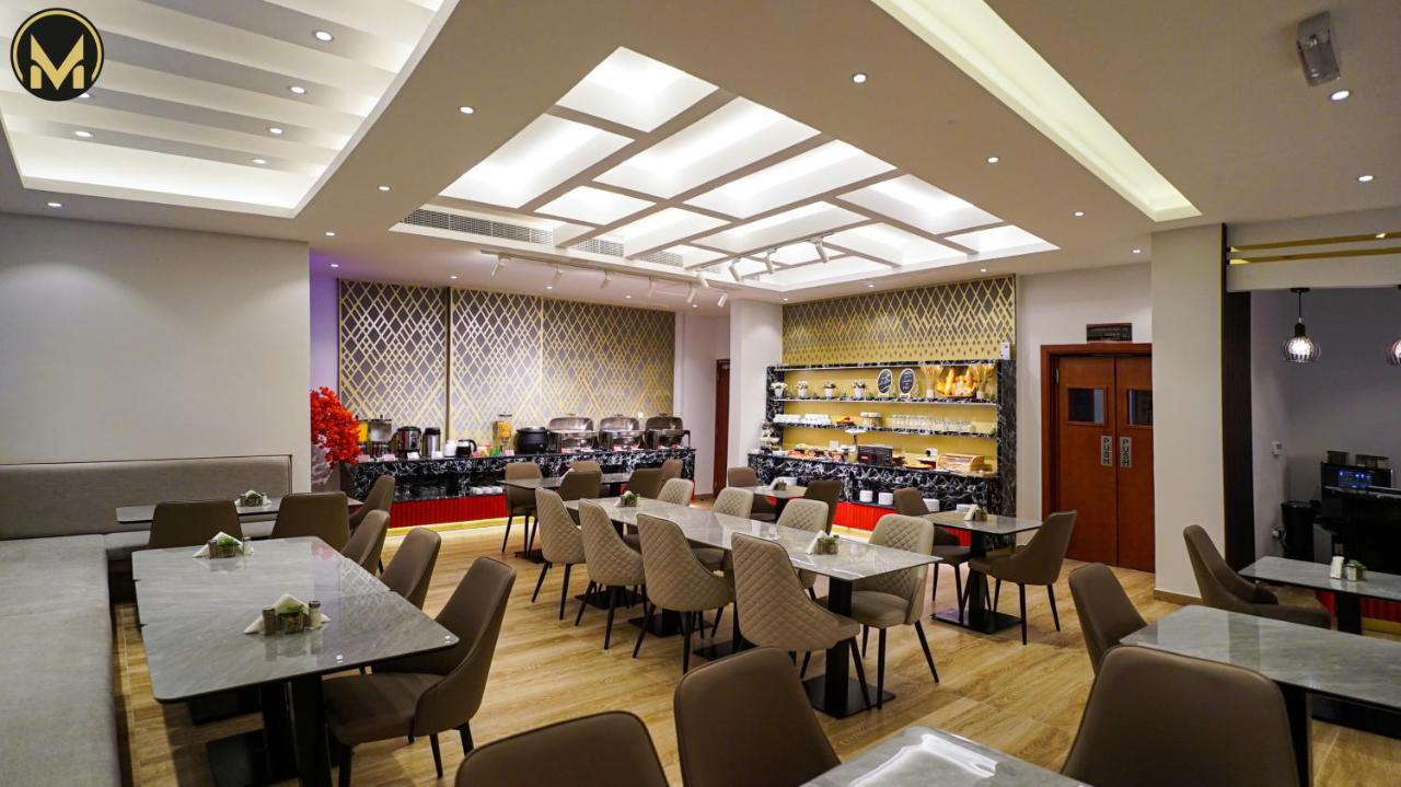 Muscat Express Hotel ภายนอก รูปภาพ